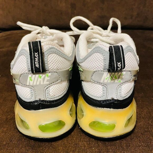 Excellent NIKE AIR MAX 360 Pea Green Womens 8.5 US 40 EUR - Picture 5 of 11